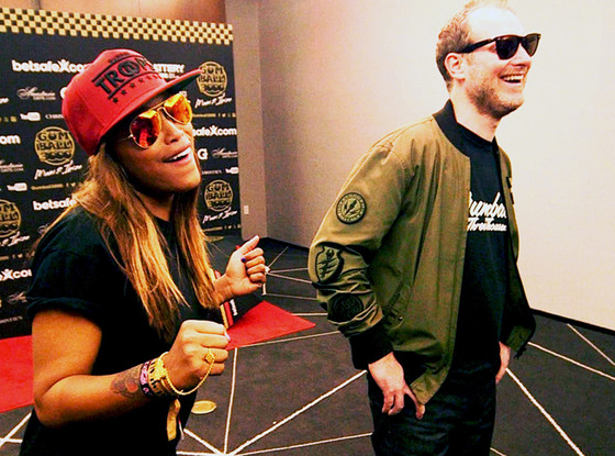 Eve, Maximillion Cooper Eve, Maximillion Cooper